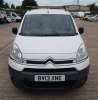WHITE CITROEN BERLINGO 625 LX HDI DIESEL PANEL VAN 1560CC FIRST REGISTERED 24/3/24 REG: BV13XNE MILEAGE: 77,529 MILES 1 KEY, NO V5, MOT UNTIL 13/10/24 RIGHT HAND DRIVE, ROOF RACK, 3 SEATER CAB RADIO/CD PLAYER - 5