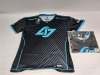 16 X BRAND NEW CLG PRO JERSEY 2021 IN BLACK/BLUE IN SIZE M