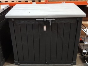 1 X KETER PREMIER LARGE OUTDOOR STORAGE BOX - LOCKABLE WITH PADLOCK ( NOT INCLUDED ) - W 145 CM X D 82 CM X H 125 CM - PRE BUILT - DAMAGE ON CORNERS CRACK ON LID AND FEW SCRATCHES ON BODY - STILL FULLY FUNCTIONAL