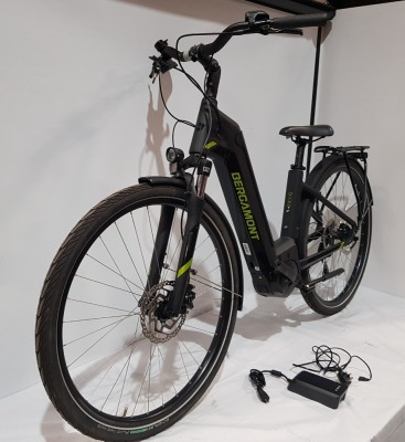 BERGAMONT E-HORIZON SPORT WAVE BLACK BIKE MODEL: 285627 ; FRAME SIZE 44CM SPORTY, POWERFUL E-TREKKING ALL-ROUNDER WITH THE NEWLY DEVELOPED WAVE FRAME IN MONOTUBE CONCEPT DESIGN, WITH EXCELLENT ERGONOMICS, EXCEPTIONAL DRIVING CHARACTERISTICS AND MAXIMUM I