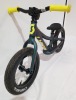 SCOTT SCALE RC WALKER BIKE MODEL : 290738 ; FRAME SIZE 2/3 YEARS OF AGE KEY FEATURES KIDS FROM 85 CM 12'' WHEELS 3.3 KG / 7.28 LBS PERFECT BIKE TO LEARN THE BASIS BALANCE BIKE FOR BEGINNER 1. SIZE THE SCOTT SCALE RC WALKER IS THE BALANCE BIKE FOR KIDS WH