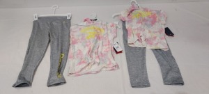 41 X BRAND NEW GIRLS 2 PIECE REEBOK ACTIVEWEAR SET THIS INCLUDES ONE MULTICOLURED SHORT SLEEVED HOODIE AND ONE PAIR OF GREY TRACKSUIT BOTTOMS IN GREY ALL IN SIZE 10-11 YEARS OLD ON HALF A RACK