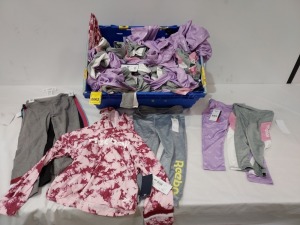 35 X BRAND NEW MIXED CLOTHING LOT CONTAINING 29 PAIRS OF GIRLS REEBOK LEGGINGS IN GREY AND PURPLE - 3 GIRLS REEBOK LEGGINGS IN 2 IN GREY 1 IN BLACK - 3 GIRLS PINK REEBOK HOODIES IN VARIOUS SIZES IN ONE TRAY - TRAY NOT INCLUDED