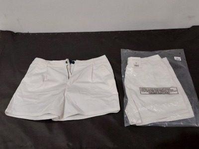 35 X BRAND NEW AEROPOSTALE WOMENS CHINO SHORTS IN WHITE IN SIZE 34R - IN ONE BOX