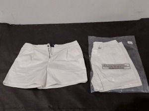 35 X BRAND NEW AEROPOSTALE WOMENS CHINO SHORTS IN WHITE IN SIZE 32R - IN ONE BOX