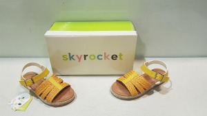 11 X BRAND NEW SKY ROCKET KIDS SANDALS IN MUSTARD IN SIZE 2UK / EURO 34 IN ONE LARGE BOX