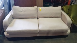 1 X 2 SEATER FABRIC SOFA - 207X105X70 SCUFFS AND DUST MARKS (SOFA.COM RETURNS)