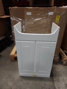 7 X 550 AND 650 VANITY UNITS IN GLOSS WHITE ON 1 PALLET