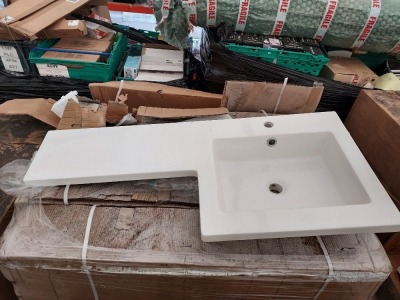 10 X BRAND NEW ARDESSIO RIGHT HAND BASINS IN WHITE - BOXES WATER DAMAGED ON 1 PALLET