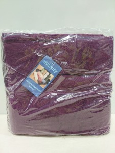 30 X BRAND NEW MUSBURY FABRICS BATH TOWELS IN GRAPE IN 1 BOX