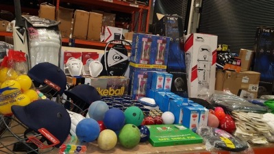 100 + BRAND NEW MIXED SPORT EQUIPMENT LOT CONTAINING - THE VPRO ULTIMATE TRAINING NET FOR CRICKET INCLUDES TWO TRAINING BALLS - SLAZENGER ADVANCE BATTING PADS - KOOKABURRA WICKET KEEPER GLOVES IN ADULT SIZE IN GREEN AND WHITE - COLOURBRIGHT SAND TIMERS IN