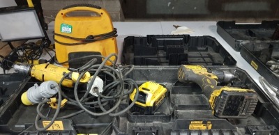 4 PIECE MIXED TOOL LOT CONTAINING 1 X DEWALT COMBI DRILL ( DCD778 ) WITH BATTERY - NO CHARGER - WITH CARRY CASE 1 X DEWALT DRIVER DRILL ( DWD024) - 110 V - WITH CARRY CASE 1 X LAP RECHARGEABLE LED WORK LIGHT ( ARW1011) 1 X DEFENDER LED FLOOR LIGHT - 11