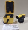 1 X LEICA ( NA324) AUTOMATIC OPTICAL LEVEL - 24 X MAGNIFICATION - IP54 - WITH CARRY CASE AND MANUFACTURE CERTIFICATE