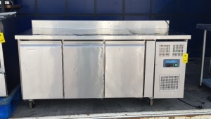 1 X USED STAINLESS STEEL POLAR 3 DOOR COUNTER FREEZER WITH UPSTAND 417 LITRE CAPACITY - MODEL - DL917-03