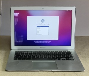 APPLE 13 INCH A1466 EMC 2925 MACBOOK WITH INTEL I5-5250U CPU, 4GB RAM, 250GB STORAGE, MACOS MONTEREY - NO POWER LEAD