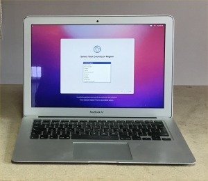 APPLE 13 INCH A1466 EMC 2925 MACBOOK WITH INTEL I5-5250U CPU, 4GB RAM, 250GB STORAGE, MACOS MONTEREY - NO POWER LEAD