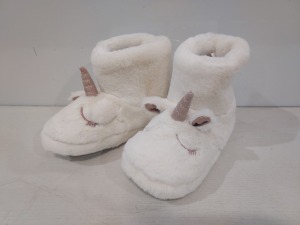 10 X BRAND NEW KID'S SLIPPER UNICORN BOOTS STYLE NAME LOTTIE IN CREAM IN SIZE MEDIUM UK 13/1 IN ONE BOX