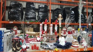 40+ MIXED PREMIER CHRISTMAS LOT CONTAINING 60CM STANDING GONK INFINITY MIRROR , 40CM STANDING REINDEER WITH SADDLE AND HARNESS , PLATFORM 53 SANTA'S MUSICAL TRAIN , OUTDOOR DISPLAYS SUCH AS SNOWMAN , SANTA AND ANGEL , 3 X FLICKABRIGHT'S MELTED EDGE CANDLE