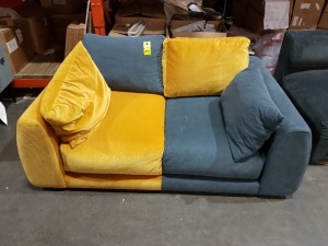 1 X BRAND NEW TWO -SEATER SOFA IN YELLOW / BLUE SIZE L 170 X W 100 X 80 CM