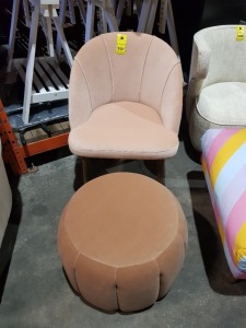 2 X BRAND NEW FURNITURE LOT CONTAINING 1 ARM CHAIR IN LIGHT BROWN AND ONE ROUND FOOTSTOOL IN BROWN