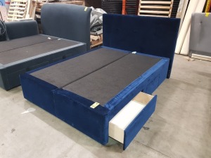 1 X KINGSIZE BOX BED IN DARK BLUE WITH BOTH SIDE STORAGE DRAWERS IN SIZE L 200 X W 150 , H 110 CM WITH NON- MATCHING HEADBORAD