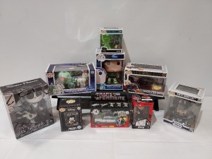 9 PIECE BRAND NEW MIXED TOY / COLLECTABLE LOT CONTAINING / DISNEY TIM BURTONS THE NIGHTMARE BEFORE CHRISTMAS 25 YEAR EDITION JACK SKELLINGTON VINYL COLLECTABLE / THE TRANSFORMERS HEROIC AUTOBOT ECTOTRON ECTO-1 / POP STAR WARS DARTH VADER IN MEDITATION CH