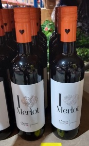 10 X BRAND NEW I HEART WINES , I LOVE MERLOT RED WINE , 75CL