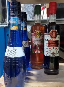 10 X BRAND NEW MIXED ALCOHOL LOT CONTAINING , 5 BOLS AMSTERDAM BLUE CURACAO BOTTLES , 2 FORCED DARKSIDE RHUBARB LIQUEUR , 3 CHERRY BAKEWELL GIN LIQUEUR , ALL 50CL