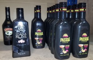 18 X BRAND NEW MIXED LIQUEUR LOT CONTAINING , TEQUILA ROSE 70CL , BAILEYS 70CL , CARTHY 70CL , PASSOA 70CL