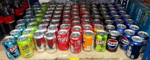 91 X BRAND NEW MIXED SOFT DRINKS LOT CONTAINING , COCA COLA ORIGINAL AND DIET CANS 330ML , BAR LEMONADE CANS 330ML , PEPSI ORIGNAL AND PEPSI MAX CANS 330ML , FANTA ORANGE AND FRUIT TWIST CANS 330ML , BAR LIMEADE CAN 330ML , RWHITES LEMONADE CANS 330ML