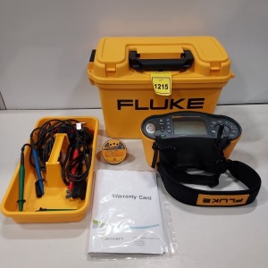 1 X FLUKE 1664 FC MULTIFUNCTION INSTALLATION TESTER WITH FLUKE SM200 SOCKET MASTER PLUS AND VARIOUS ATTACHMENTS - WITH CARRY CASE