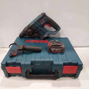 1 X BOSCH BRUSHLESS MOTOR HAMMER DRILL ( GBH 18V-21 ) WITH 1 X BOSCH 18V - 4.0AH LI-ION BATTERY - AND CARRY CASE NO CHARGER