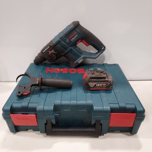 1 X BOSCH BRUSHLESS MOTOR HAMMER DRILL ( GBH 18V-21 ) WITH 1 X BOSCH 18V - 4.0AH LI-ION BATTERY - AND CARRY CASE NO CHARGER