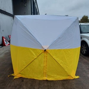 6 X BRAND NEW FUSION SHELKTER POP TUP TENTS - 180 X 180 X 200 CM - IN YELLOW AND WHITE - IN 6 BOXES