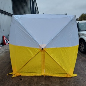 6 X BRAND NEW FUSION SHELKTER POP TUP TENTS - 180 X 180 X 200 CM - IN YELLOW AND WHITE - IN 3 BOXES - 3 LOOSE