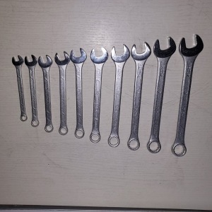 SELECTION OF BRAND NEW C.K METRIC CHROME VANADIUM SPANNERS TO INCLUDE 18 X 15 MM / 16 X 14 MM 16 X 13 MM / 17 X 12 MM / 20 X 11 MM / 26 X 10 MM / 19 X 9 MM / 18 X 8 MM / 12 X 7 MM / 17 X 6 MM - ALL LOOSE