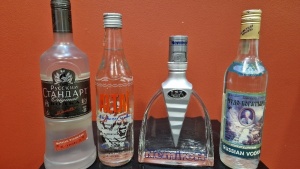 4 X VARIOUS BOTTLE OF IMPORTED VODKA TO INCLUDE, PYCCKNN, KPHCTANN MOCKBA, NEMIROFF, ALTAI, SEE PHOTOS FOR FULL DETAILS