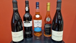 5 X VARIOUS BOTTLES OF ALCOHOLIC BEVERAGES TO INCLUDE, 2 X NUITS-SIANT GEORGES 2022 WINE, HUBERT ROCHEBOIS COGNAC VSOP, THE GLENLIVET FOUNDERS RESERVE SINGLE SCOTCH WHISKEY, DOWS LATE BOTTLED VINTAGE PORT 2000, SEE PHOTOS FOR FULL DETAILS