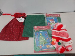 200 X MIXED CHRISTMAS LOT CONTAINING 100 CHRISTMAS MOSAIC CRAFT KITS, 55 MIXED GIFT BAGS IN RED AND GREEN, 45 KIDS BOBBLE HATS IN MULTI COLOUR IN 3 BAGS.