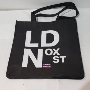 900 X BRAND NEW REUSABLE SPORTS DIRECT TOTE BAGS IN 9 BOXES