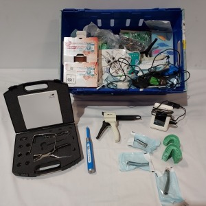 TRAY OF MIXED DENTISTRY PRODUCTS TO INC - STAINLESS STEEL UTENSILS, TOOTHPASTE, APPLICATION GUN ETC