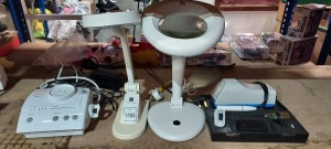 4 X MIXED DENTISTRY LOT TO INC - 2 X DENTISTRY LAMPS 1 X WOODPECKER UDS-E ULTRASONIC PIEZO SCALER AND 1 X SJK INFRARED WAX HEATER