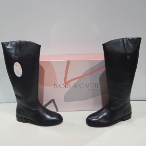 16 X BRAND NEW BOXED IVORY CASTLE ALL ABOUT STYLE KNEE HIGH BOOTS IN STYLE 'RIVER A7884' IN SIZE 5 - IN 2 LARGE BOXES