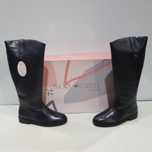 18 X BRAND NEW BOXED IVORY CASTLE ALL ABOUT STYLE KNEE HIGH BOOTS IN STYLE 'RIVER A7884' IN VARIOUS SIZES - PLEASE NOTE, BOXES MAY BE DAMAGED - PICK LOOSE