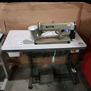 1 X BROTHER B755 - MK111 SEWING MACHINE