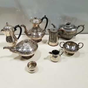 8 X PIECES OF VINTAGE SILVER PLATED TEA SET TO INCLUDE TEA POT, SUGAR BOWL, MILK POT ETC, SOME WITH THE HAULMARK MARLBORO PLATE E.P COPPER CANADA 468