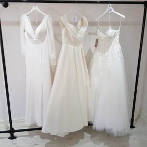 3 X BRAND NEW MIXED WEDDING DRESS LOT TO INCLUDE 1 X CHARLOTTE BRIDAL LULLABY IVORY DRESS IN SIZE 10 RRP £485 - 2 X GEORGIA BRIDAL BENTLEY AND BERKLEY IVORY DRESSES IN SIZES 18 AND 10 - RRP £495 AND £560 *** NOTE: ASSETS LOCATED IN BLACKBURN - COLLECT IN 