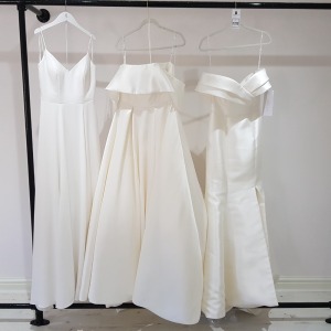 3 X PIECE BRAND NEW MIXED WEDDING DRESS LOT TO INCLUDE 1 X CHARLOTTE BRIDAL IVORY DRESS SIZE 8 - 1 X GEORGIA BRIDAL COCO IVORY DRESS SIZE 10 £495 1 X GEORGIA BRIDAL BALI IVORY DRESS SIZE 10 £495 *** NOTE: ASSETS LOCATED IN BLACKBURN - COLLECT IN PERSON O