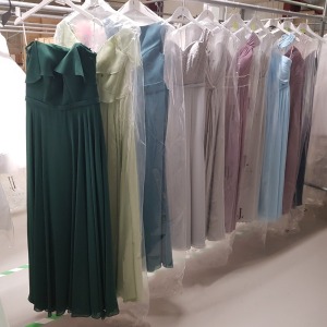 10 X PIECE BRAND NEW MIXED LINZI JAY DRESS LOT TO INCLUDE LIGHT BLUE DRESS SIZE 14 - GREEN DRESS SIZE 16 - SILVER FLOWER DETAIL DRESS SIZE 10 - PLUM DRESS SIZE 10 - NAVY BLUIE DRESS SIZE 10 ETC *** NOTE: ASSETS LOCATED IN BLACKBURN - COLLECT IN PERSON ONL