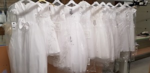 10 X PIECE BRAND NEW MIXED LINZI JAY KIDS COMMUNION DRESS LOT TO INCLUDE JULIA WHITE DRESS - MOLLY WHITE DRESS - PATTI WHITE DRESS - INDIA WHITE DRESS - IVY IVORY DRESS - ESME BEADED DRESS ETC ALL IN VARIOUS SIZES *** NOTE: ASSETS LOCATED IN BLACKBURN - C